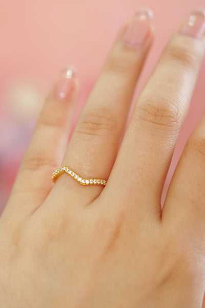 Claudia Sparkling Gold Ring