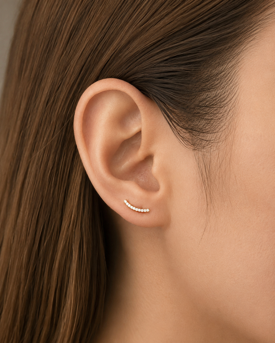 Cara Curved Gold Studs