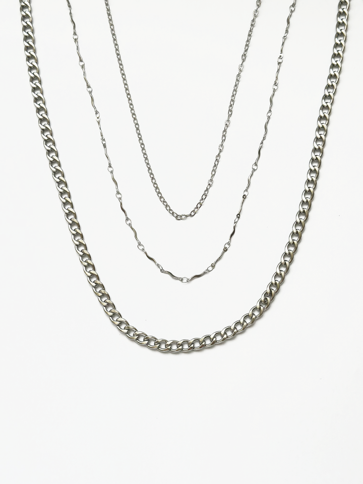 [Pre-order] Bespoke Charms Gold Necklace in Carabiner &amp; Spring Clasp