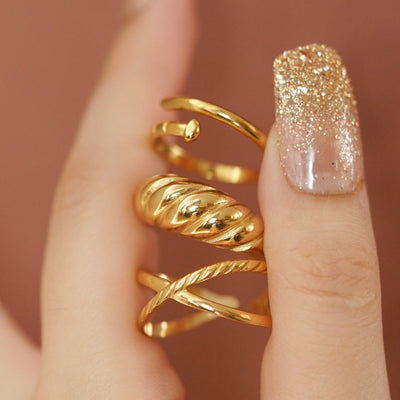 Isabel Croissant Dome Ring