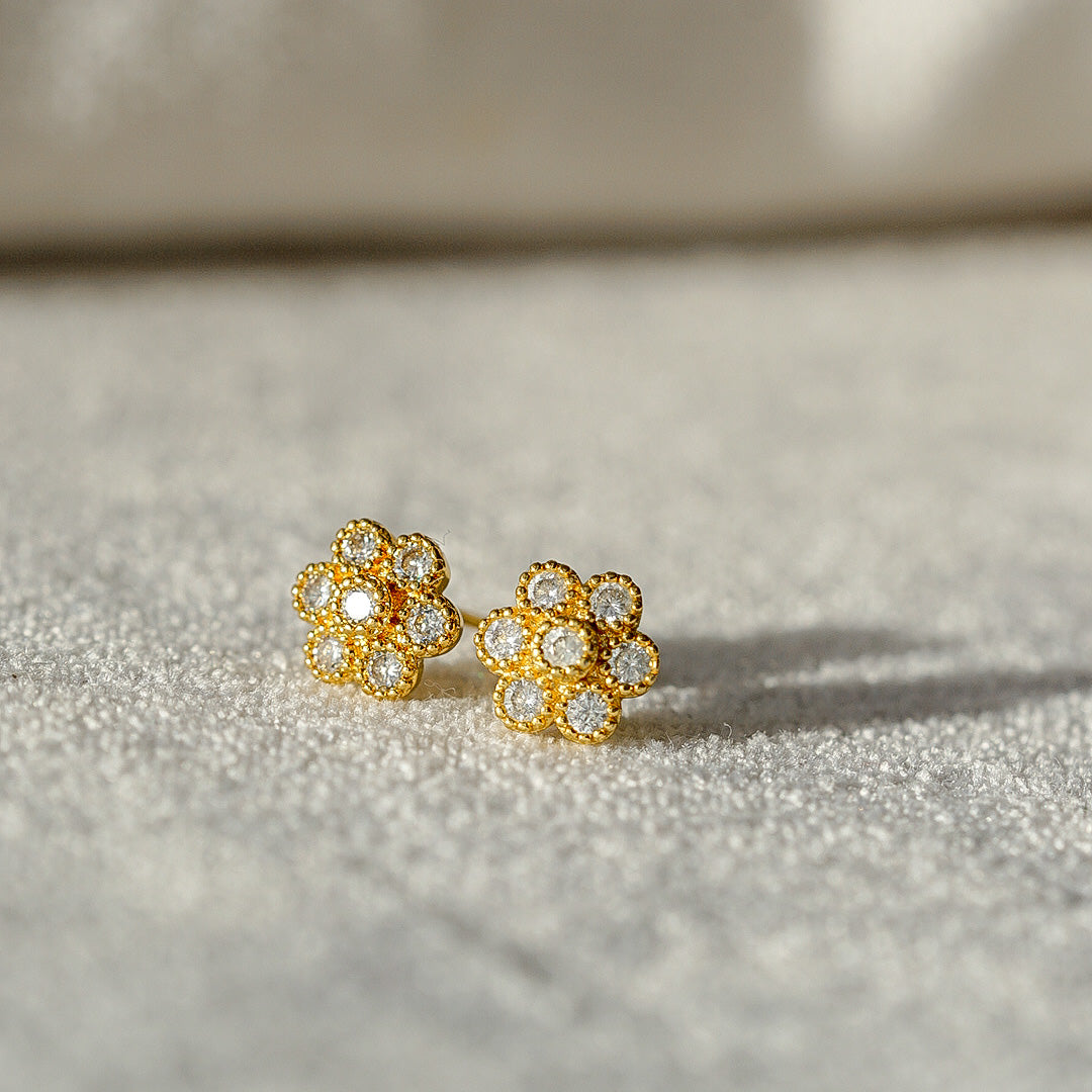 Amari Flora Gold Studs