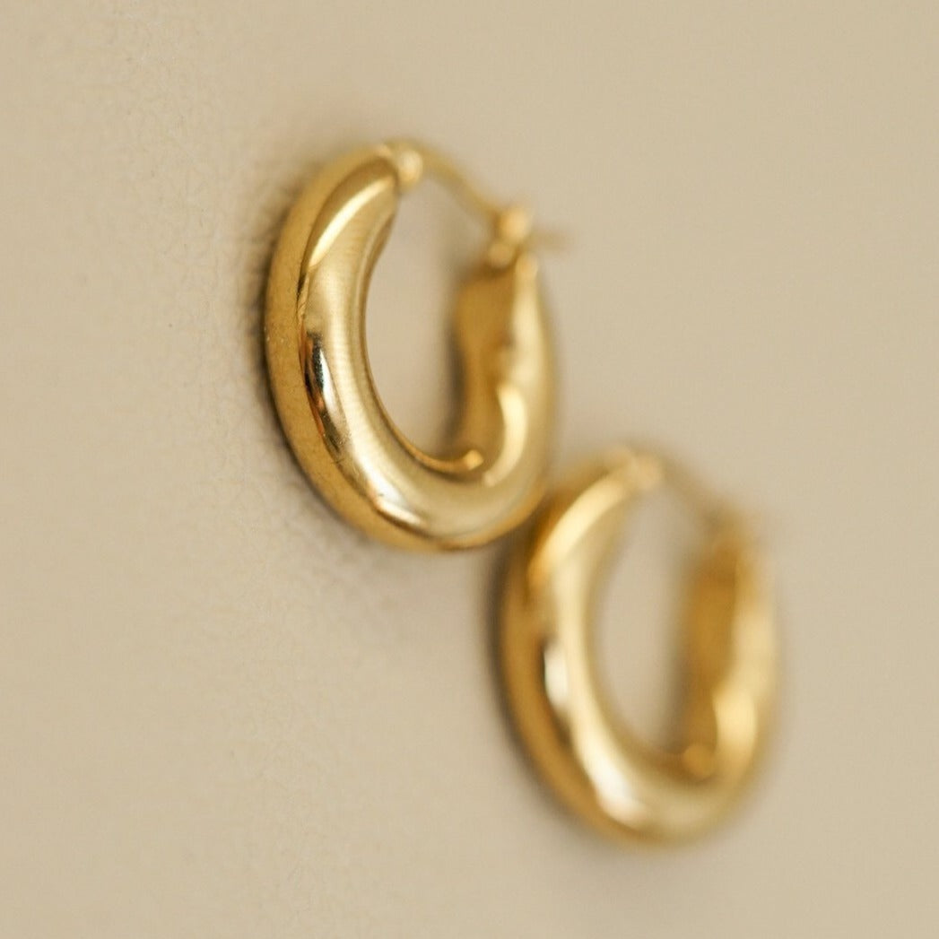 Hailey Thick Bold Gold Hoops